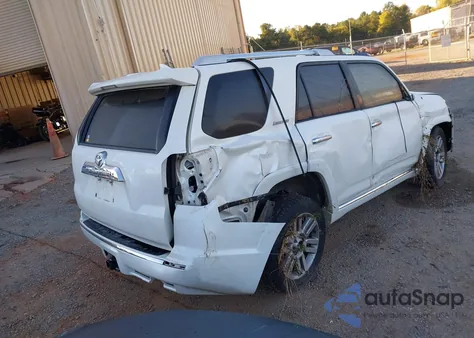 2010 Toyota 4Runner Limited V6 z USA, uszkodzony, nr VIN JTEZU5JR4A5003117